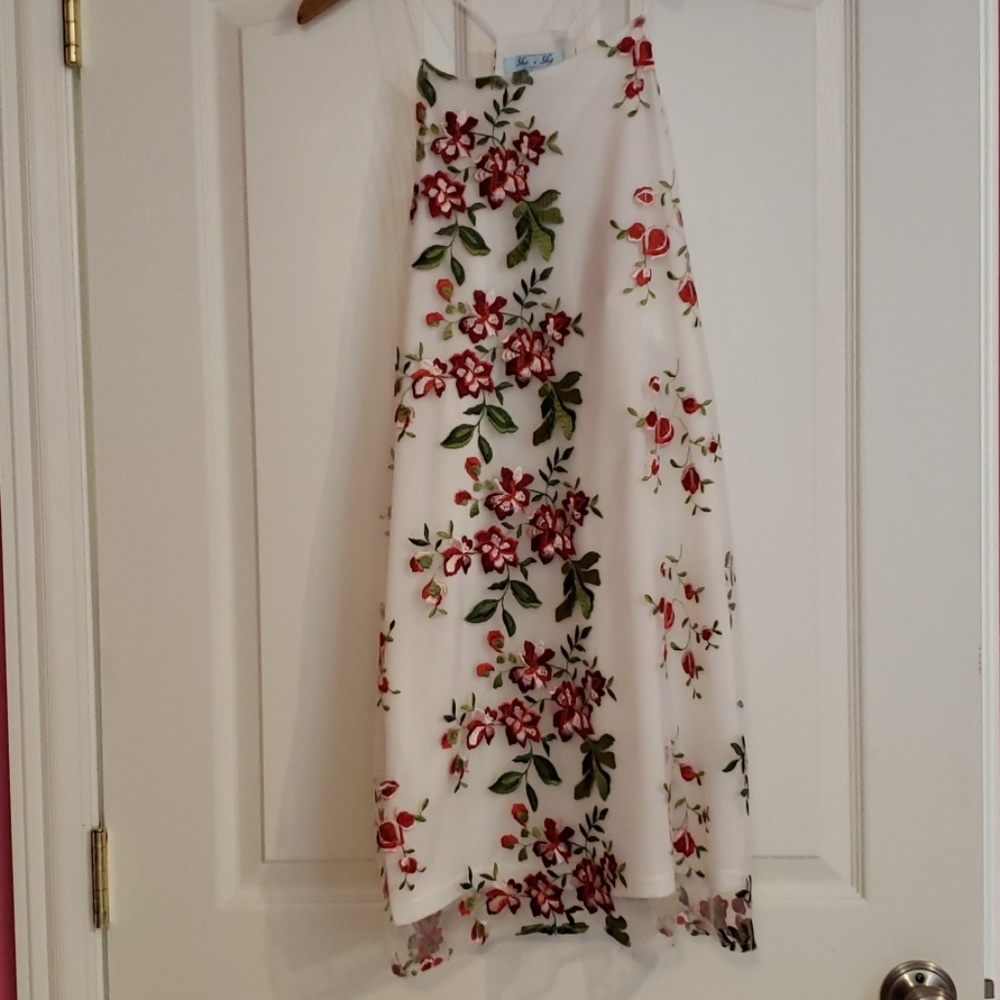What's Blooming Dress White